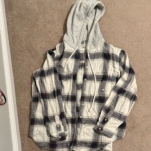 American Eagle Outfitters Gray and Black Plaid Button Down Shirt
